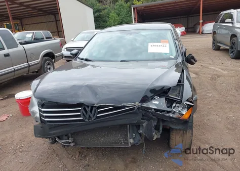 2015 Volkswagen Passat 1.8T S из США, поврежденный, VIN 1VWAS7A36FC007944